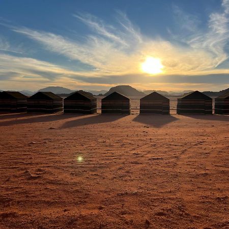 Wadi Rum Time Camp Экстерьер фото